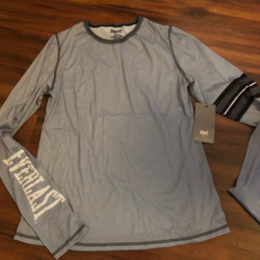 Everlast long sleeve work out  shirt